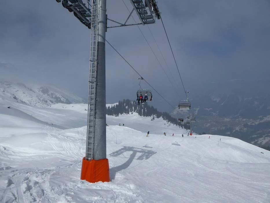 Schilthorn Adopts AI-Powered Chairlift System: Doppelmayr-Garaventa's AURO Technology