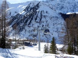 South Tyrol's Sรผdtirol Skiarena Expands to 18 Resorts with Year-Round Access