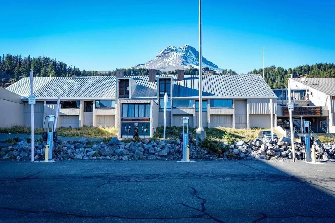 Mt. Hood Meadows Installs EV Charging Station Ahead of 2023-24 Season